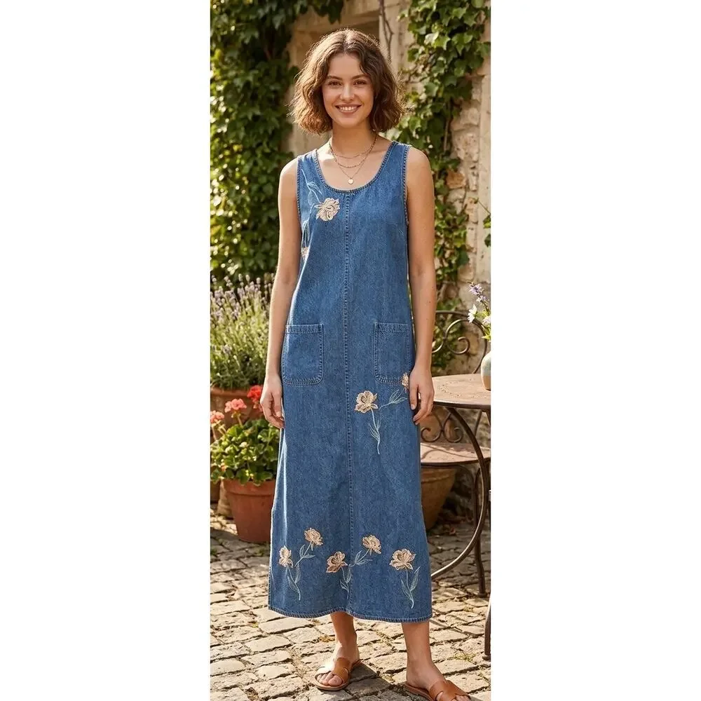 embroidered jumper dress Santa Embroidered Corduroy Jumper Dress main image 0